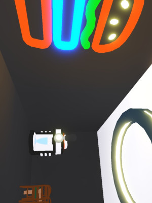 Особняк на холме в стиле черного цвета.