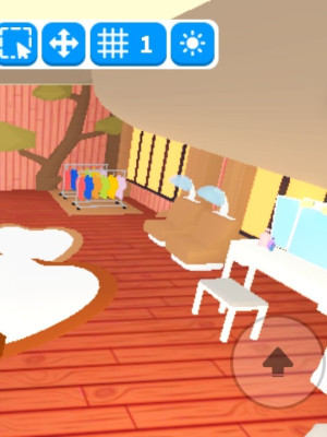 Safari house(2100 bucks)