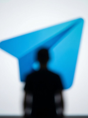 ⚡ Реакции в Telegram под ключ: любые эмодзи!»