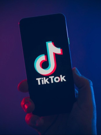 Лайк на все видео и подписка на вас