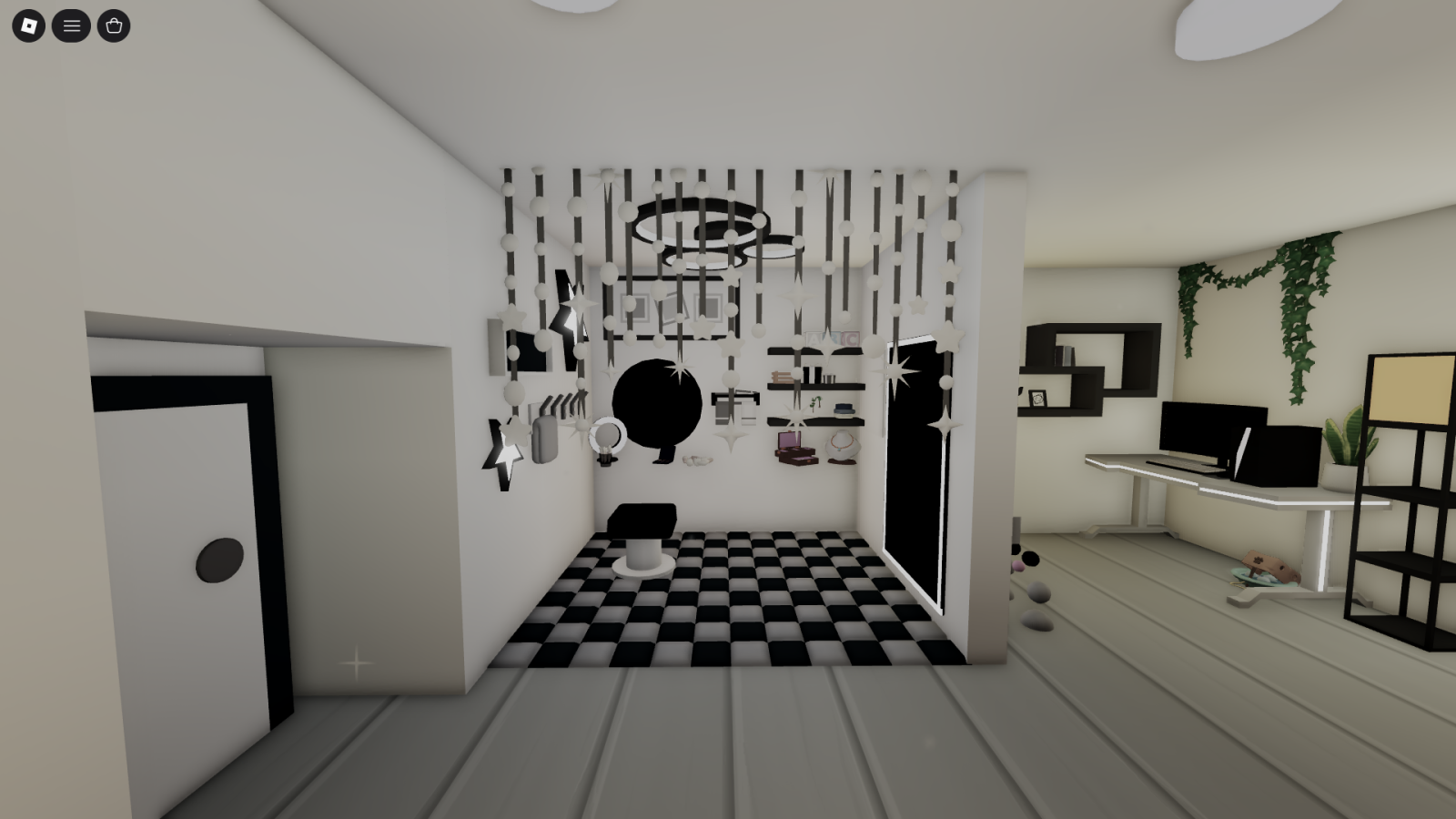 необычный, черно-белый домик | an unusual black-and-white house