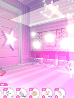 CUTE PINK HOUSE
